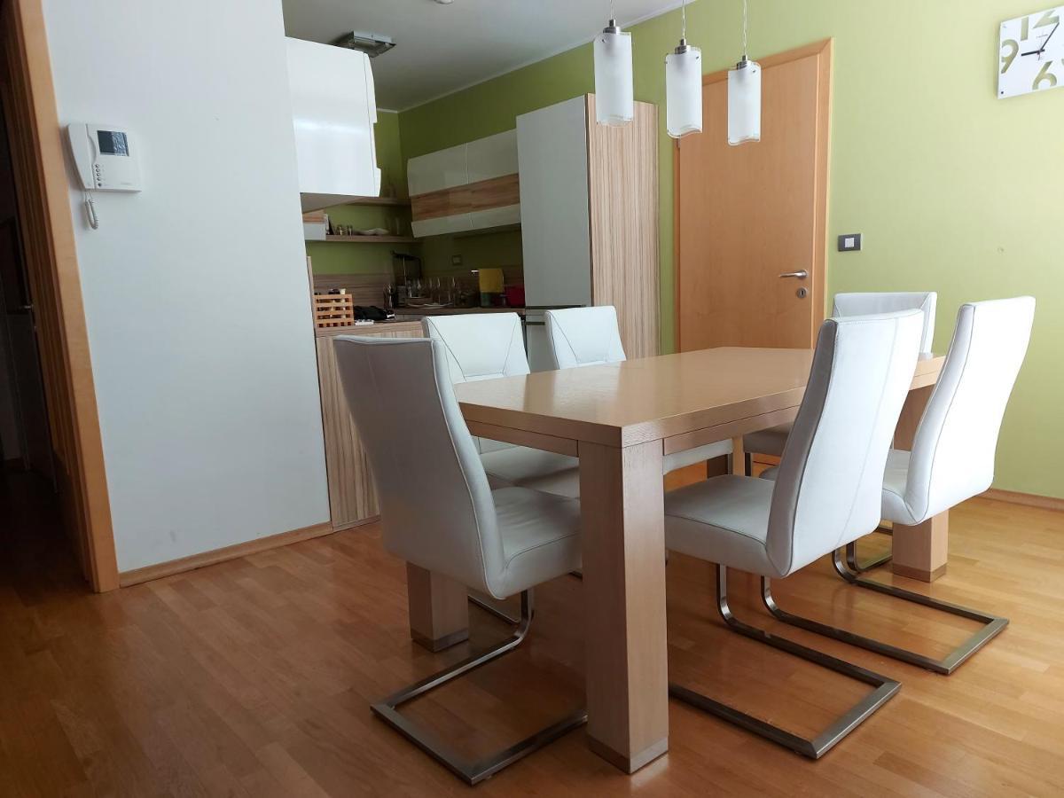 Apartma Klara إيزولا المظهر الخارجي الصورة